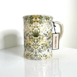 Spring | NWT! Morris & Co. Strawberry Fields in Floral Filigree Print | Fine Mug